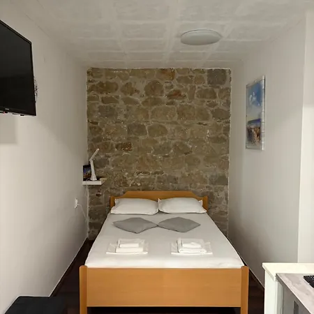 Mirko Apartment